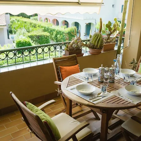 Double 5 Minutes From Sea And Private Parking