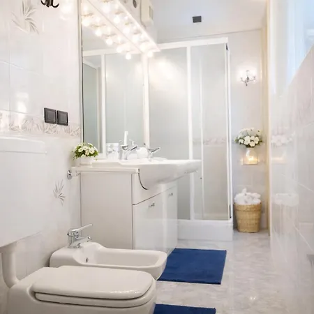 아파트 Double 5 Minutes From Sea And Private Parking *