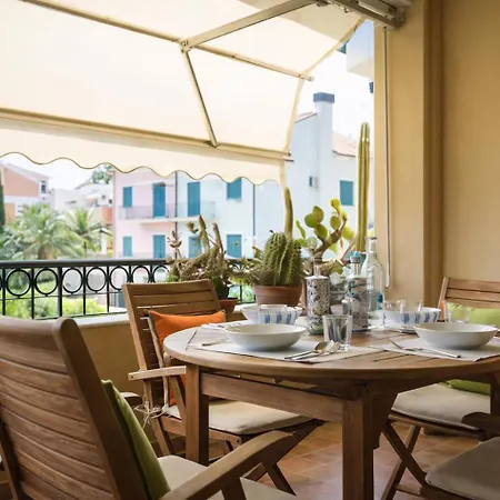 아파트 Double 5 Minutes From Sea And Private Parking *