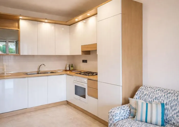 Double 5 Minutes From Sea&private Parking Appartement Loano