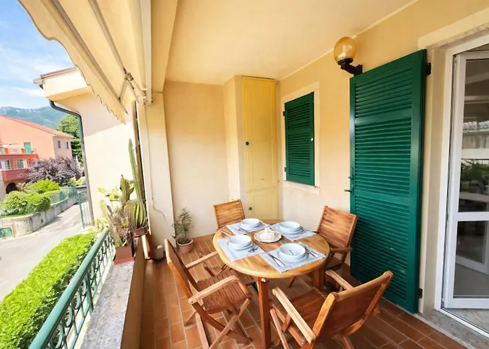 Apartament Double 5 Minutes From Sea And Private Parking